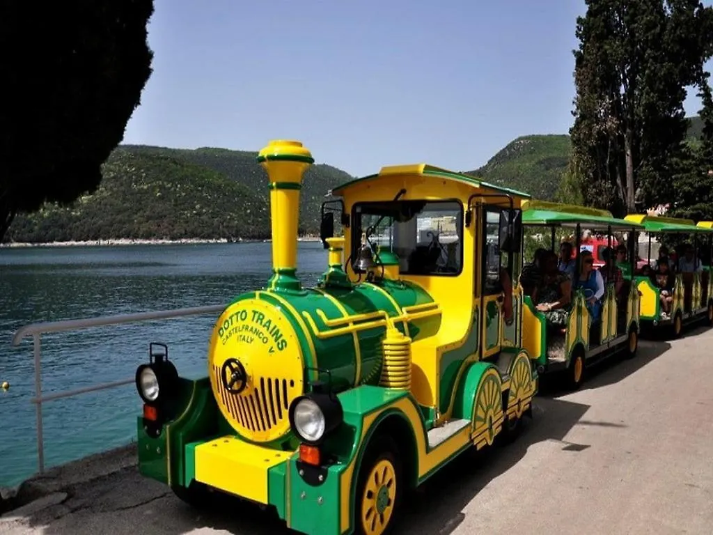 Ferienwohnung App For 2 Pers With Sea View Near Centar,18 Rabac